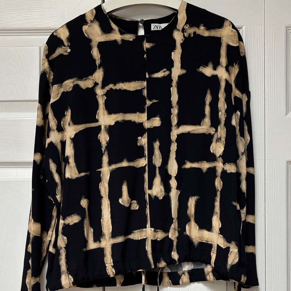 Zara Black and Tan Blouse